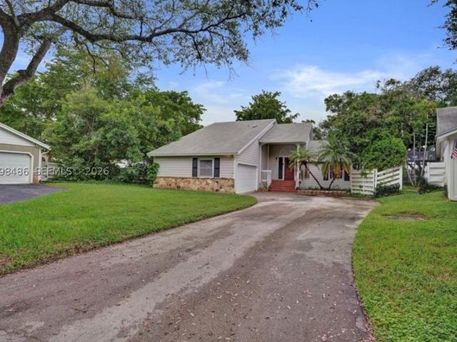 14978 SW 143rd Pl, Miami, FL 33186