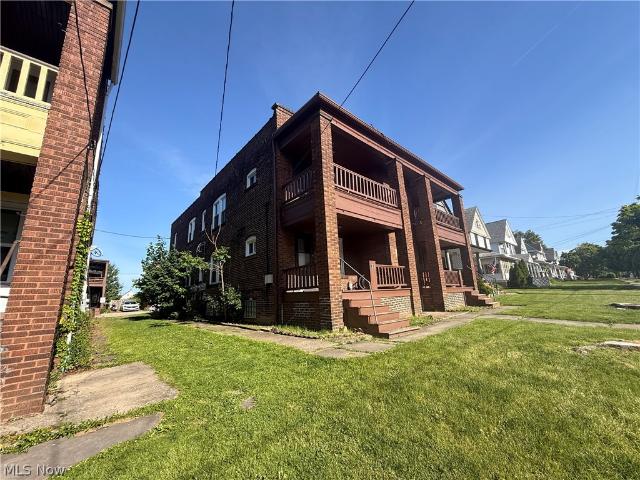 1497 Coutant Avenue