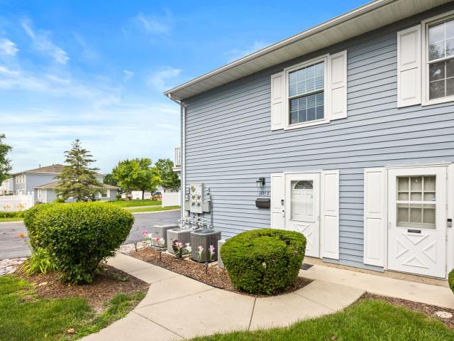 1497 Woodcutter Unit D Lane # D
