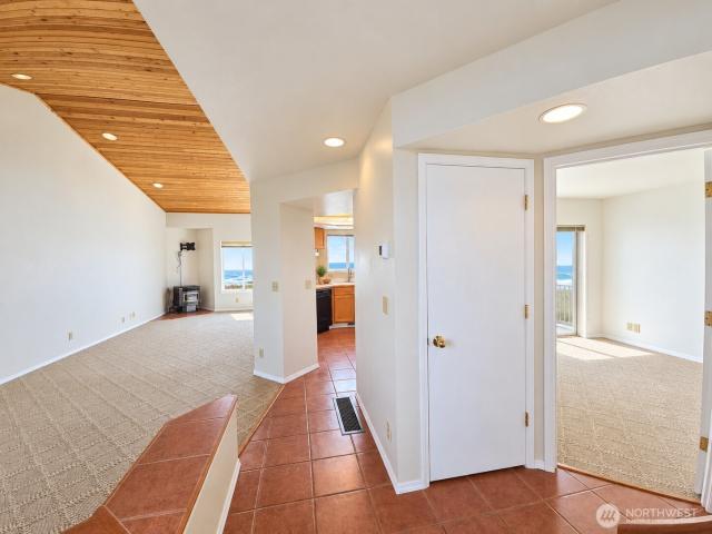 1499 Diamond Head Avenue SW # 2