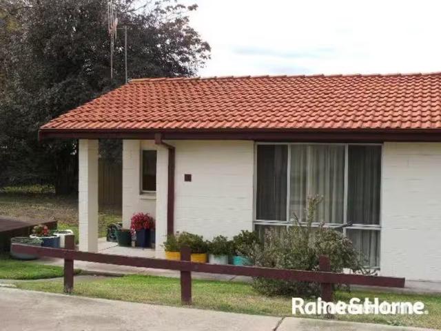 14/99 Rankin Street, BATHURST Apartment for rent Listed by Re.