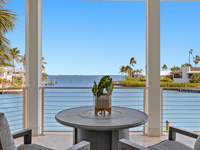 1490 Angel Drive, Sanibel, US, FL