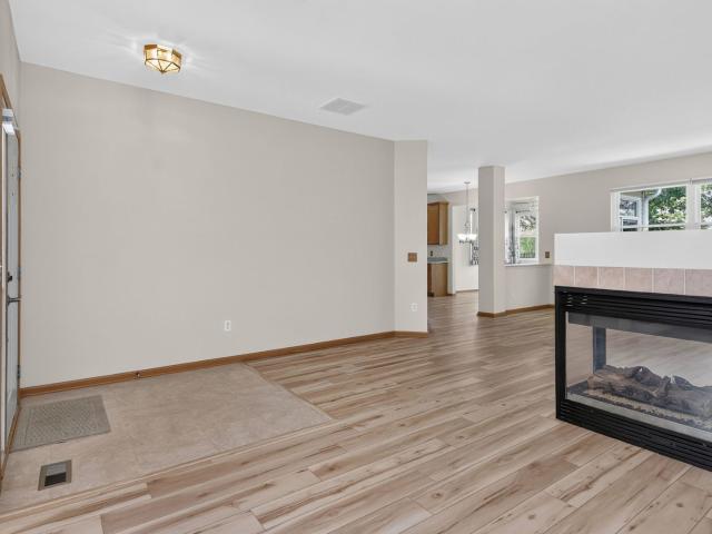 1490 W Ludington Circle
