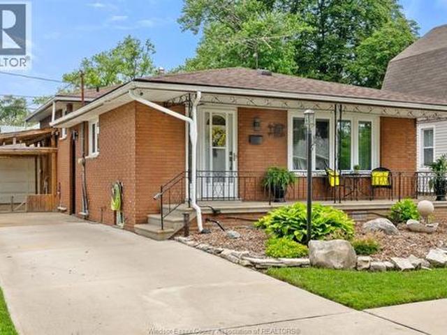 1491 Ellrose Avenue, Windsor, ON, N8Y 3X4 house for sale | Listing ID 26018 | Royal LePage