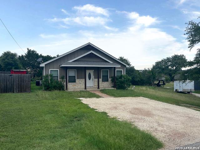 1491 Live Oak Dr
