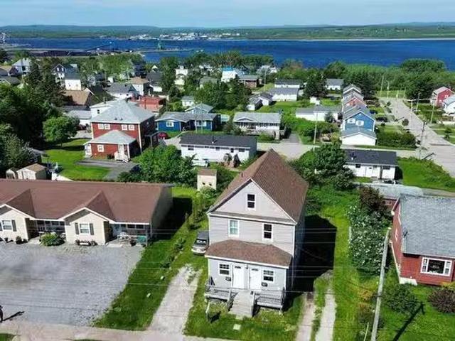 1491 Victoria Road, Sydney, NS, B1N 1M9 house for sale List.