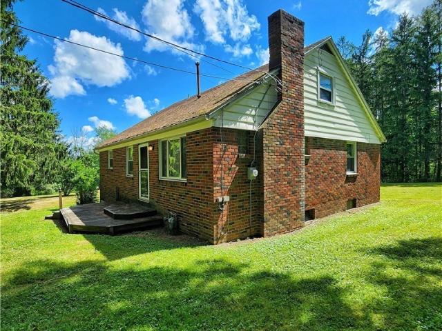1492 Forest Avenue Extension