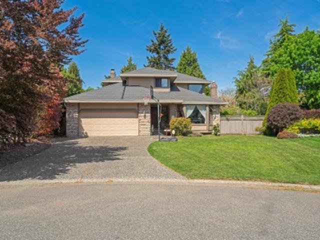 1493 A Avenue, Surrey, BC, V4A 8G1 house for sale | Listing ID R3163 | Royal LePage