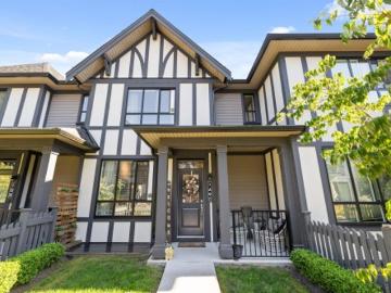 149 3 Burke Village Promenade, Coquitlam, BC, V3E 0N2 townhouse for sale | Listing ID R3137 | Royal LePage
