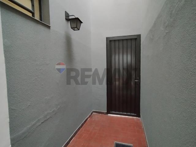 149 Área Útil Sobrado Alugar, 3 Dormitórios localizado em Rua Pedro Stucchi, 109 Próximo ao ponto da esfirra Centro, Capivari, São Paulo, 13360075 | Brasil