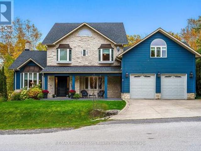 149 Aspen Way, Blue Mountains, ON, L9Y 0S7 house for sale | Listing ID X13548 | Royal LePage
