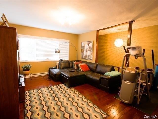 149 Av. Eastview