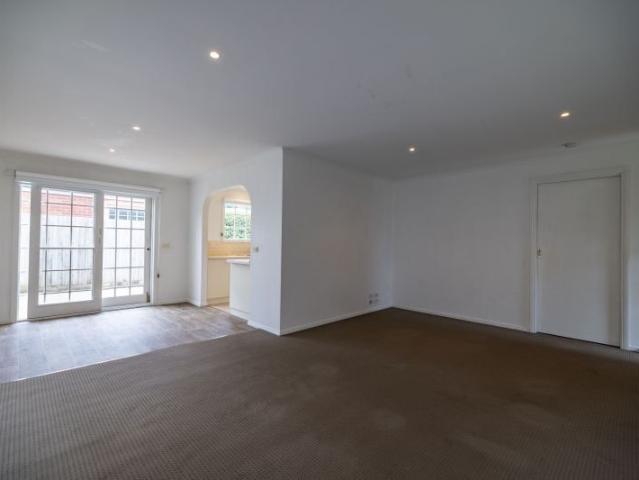 1/49 Balliang Street, South Geelong