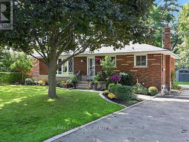 149 Berwick Street, Haldimand, ON, N3W 1E6 house for sale | Listing ID X13777 | Royal LePage