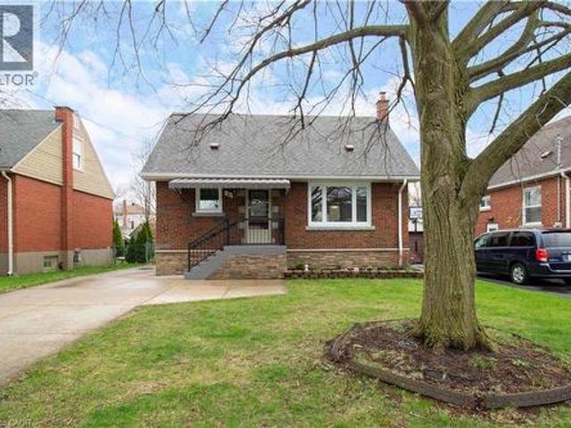 149 East 34Th Street, Hamilton, ON, L8V 3W7 house for sale | Listing ID 40843 | Royal LePage