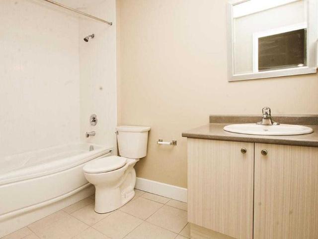 149 Main Street West apartment — Hamilton, ON 2 Bedroom 2 Bedroom
