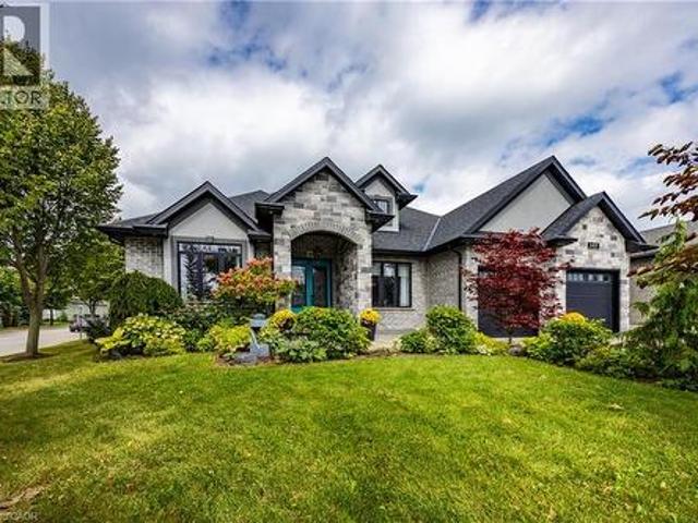 149 New Lakeshore Road, Port Dover, ON, N0A 1N3 house for sale | Listing ID 40863 | Royal LePage