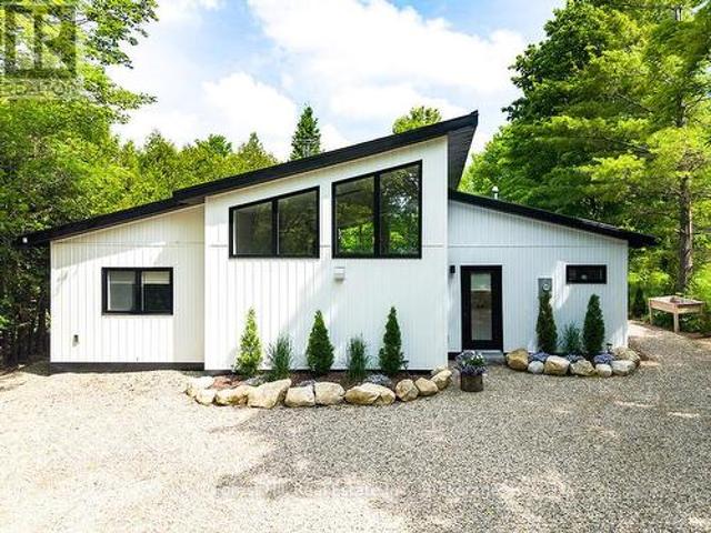 149 Sir William'S Lane, Grey Highlands, ON, N0C 1E0 house for sale | Listing ID X13696 | Royal LePage