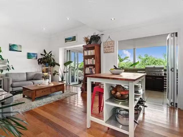 149 Queenscliff Road, Queenscliff, NSW 2096