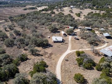 149 Red Oak Road, Leakey, USA, TX