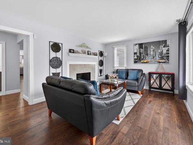 149 W Gloucester Pike