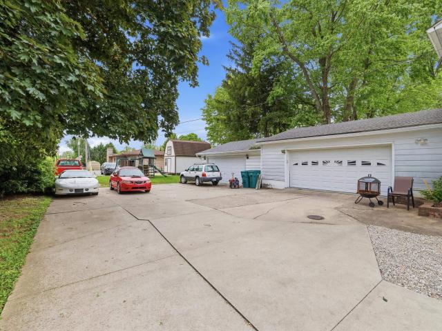 149 W North Street