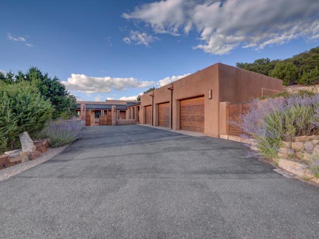 14 & 8 Juan De Gabaldon Trail