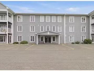 14 185 Reynolds St, Fredericton, NB, E3A 0K7 house for sale.
