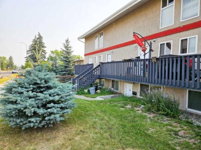 14 3726 Centre Street North, Calgary, AB, T2E 2Y3 townhouse for sale | Listing ID A2334 | Royal LePage