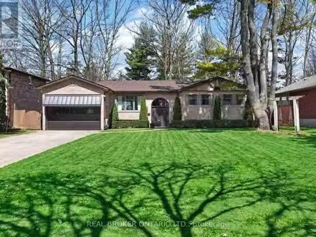 14 Tall Pines Trail, East Gwillimbury, ON, L9N 1J5 house for.