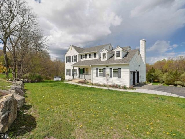 14 Thomas Rd, Lafayette, NJ 07848 | MLS #4030