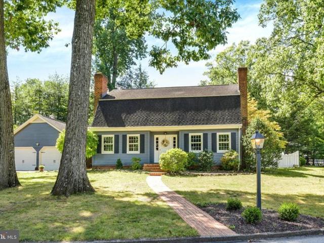 14 Timber Ln, New Cumberland, PA 17070