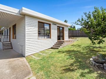 House to rent in Victoria