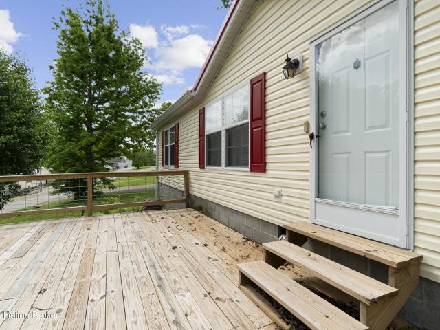 14 Trailwoods Ln