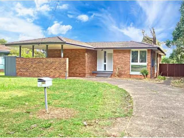 14 Van Diemen Avenue, Willmot House for rent Listed by Aldo P.