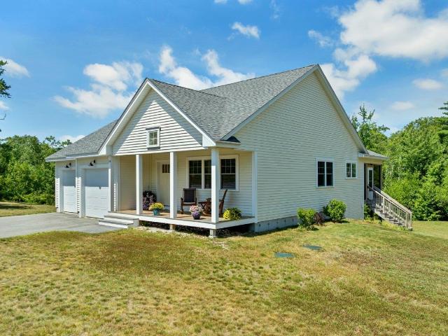 14 Village Corner Road