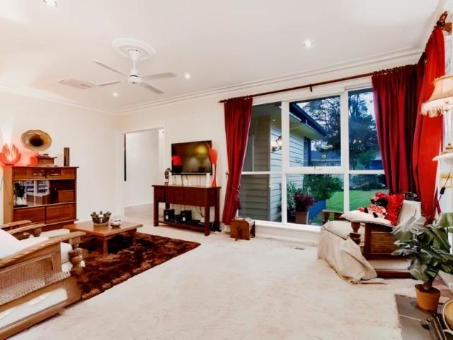 1/4 Ware Crescent, Ringwood East, Melbourne