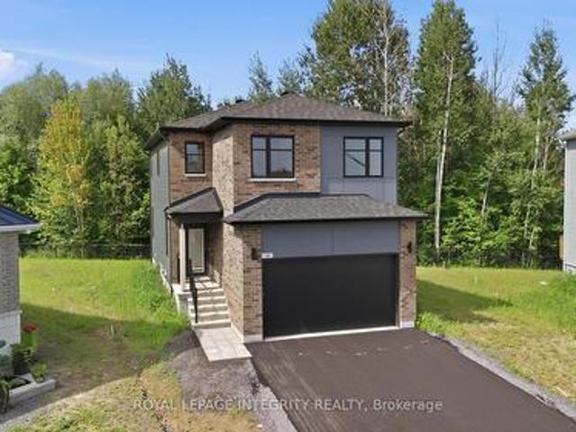 14 Academie Street, Russell, ON, K0A 1W0 house for sale | Listing ID X13604 | Royal LePage