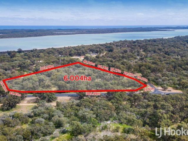 14 Acres Rural land close to Lake Clifton