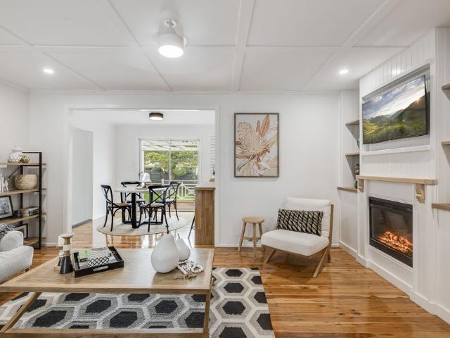 14 Angus Street