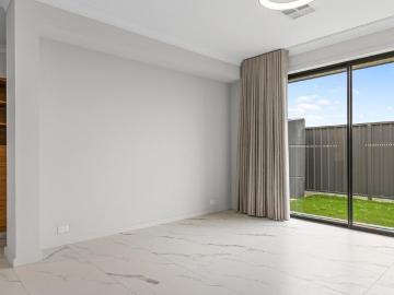 14 Aravalle Way