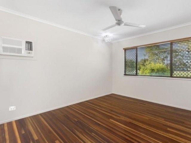 14 Arkaba St, Mount Louisa
