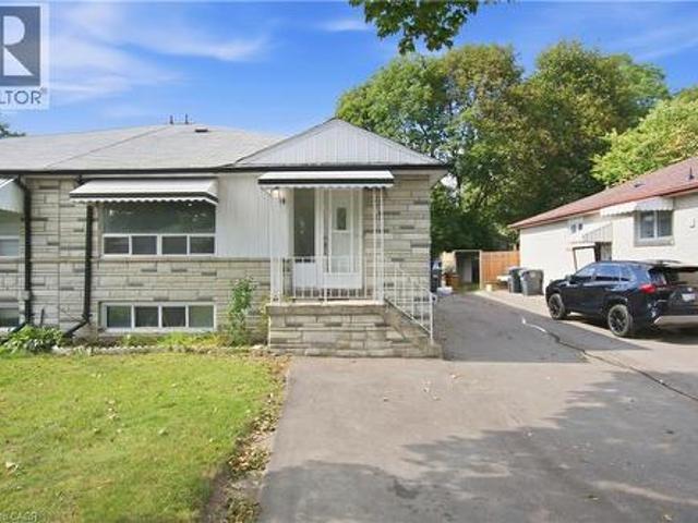 14 Avondale Boulevard, Brampton, ON, L6T 1H3 house for sale | Listing ID 40863 | Royal LePage