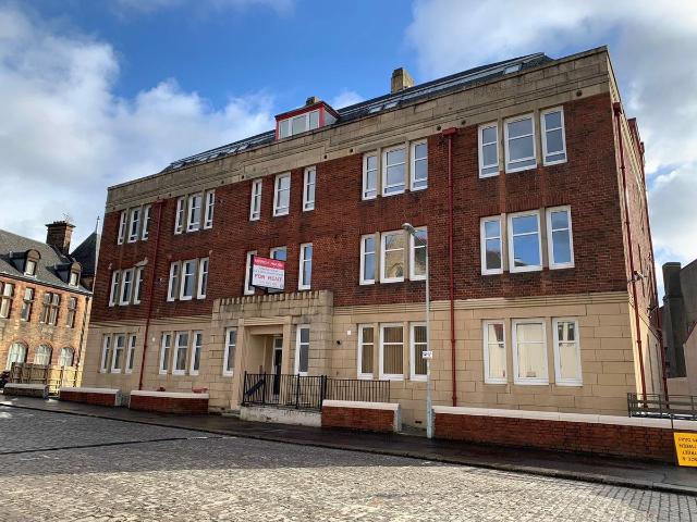 14 Back Sneddon Street, Paisley PA3, 2 bed flat to rent, £885 pcm | PrimeLocation