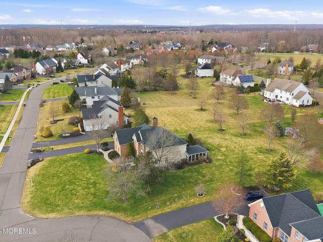 14 Barnyard Court