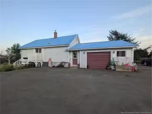 14 Benson Lane, Grand Manan, NB, E5G 1J8 house for sale Lis.