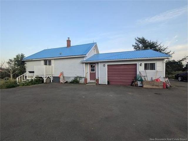 14 Benson Lane, Grand Manan, NB, E5G 1J8 house for sale | Listing ID NB126269 | Royal LePage