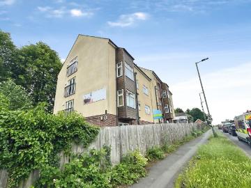 14 bedroom apartment for sale