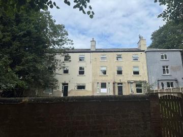 14 bedroom apartment for sale