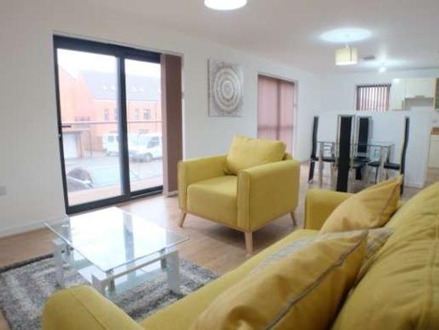 14 Bedroom Apartment Flat